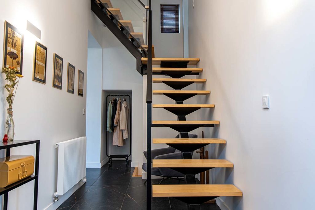 Réalisation en neuf de Sublim&Home : escalier en bois